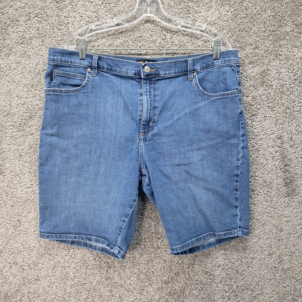 Lee Womens Relaxed Fit Mid Rise Denim Shorts Medium Wash Blue Size 18M 8098